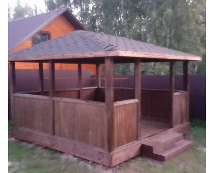 Беседка для дачи "Бригада" в городской округ Озёры с четырехскатной крышей